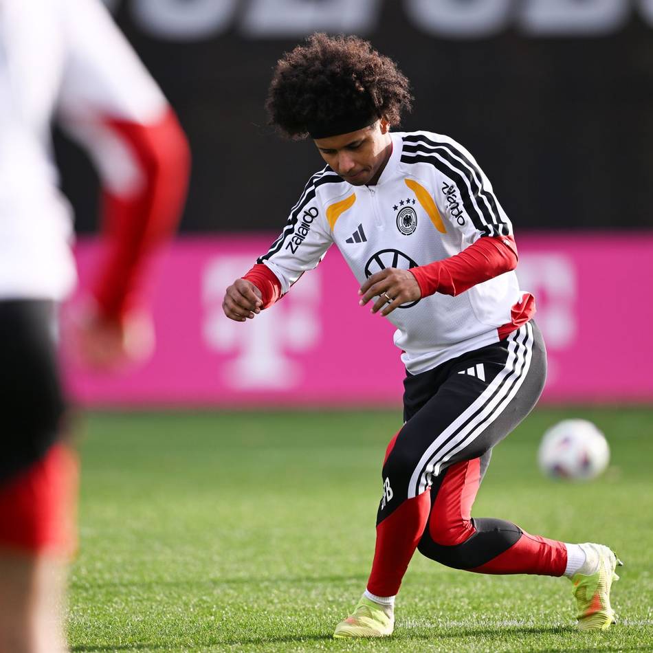 Hohe Geldstrafe, aber keine DFB-Konsequenzen: Karim Adeyemi wohl wegen illegalen Waffenbesitzes verurteilt