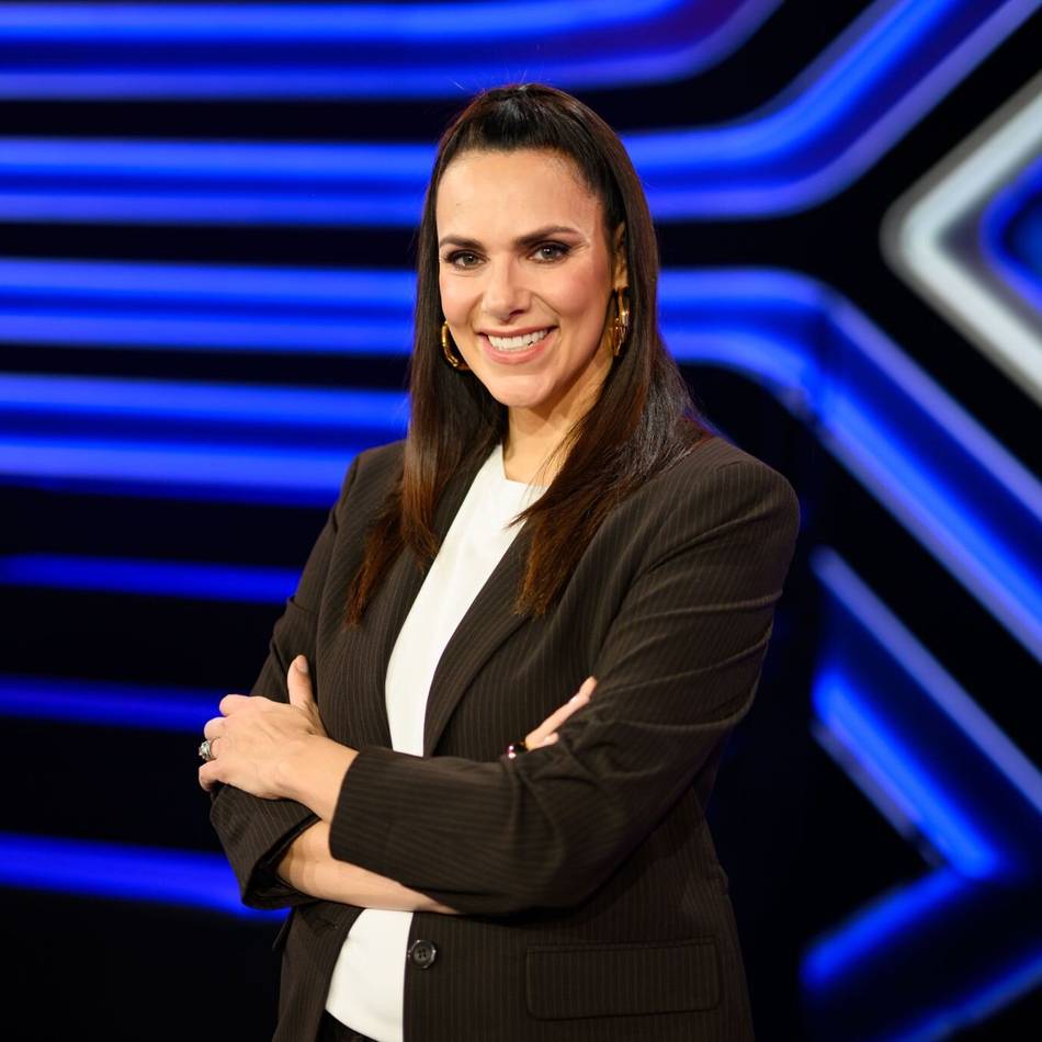 Erstes Foto mit Baby: Esther Sedlaczek teilt zum 40. Geburtstag seltene private Momente