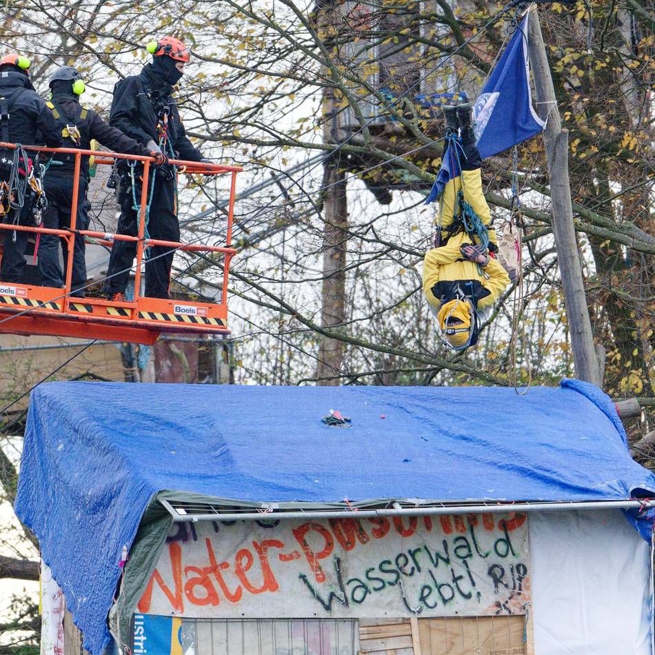 Räumung am Tagebau Hambach: Ein letztes Aufbäumen im Sündenwäldchen