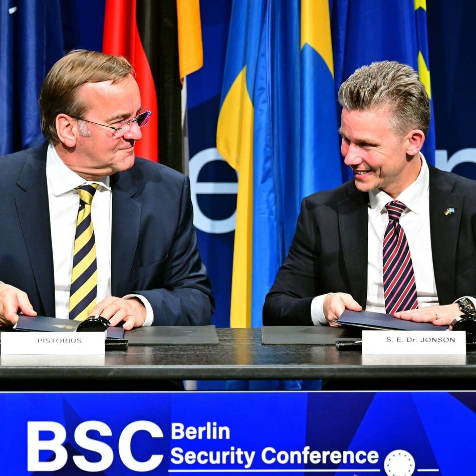 Berliner Sicherheitskonferenz: Europa will für eigene Abschreckung sorgen