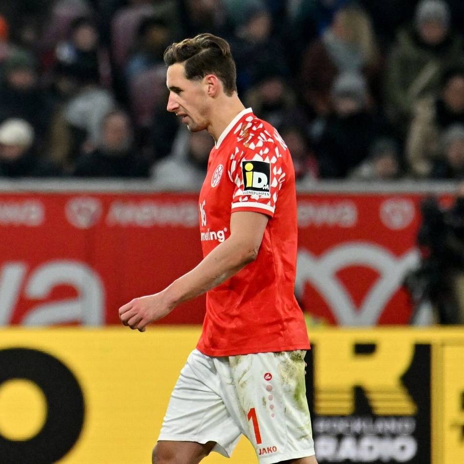 Hartes Foul gegen Hoffenheim: „Selbst erschrocken“ – Kohr bittet nach Rekord-Rot um Entschuldigung