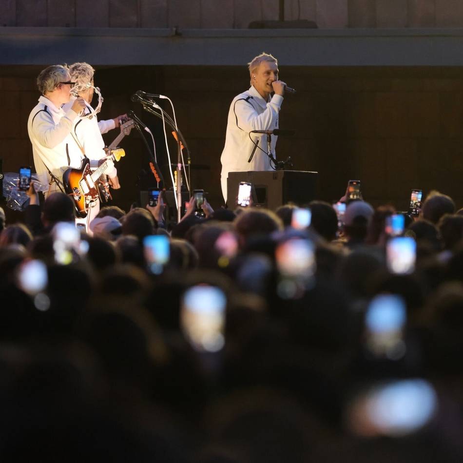 Album veröffentlicht: Kraftklub feiert mit Sterben in Karl-Marx-Stadt das Leben