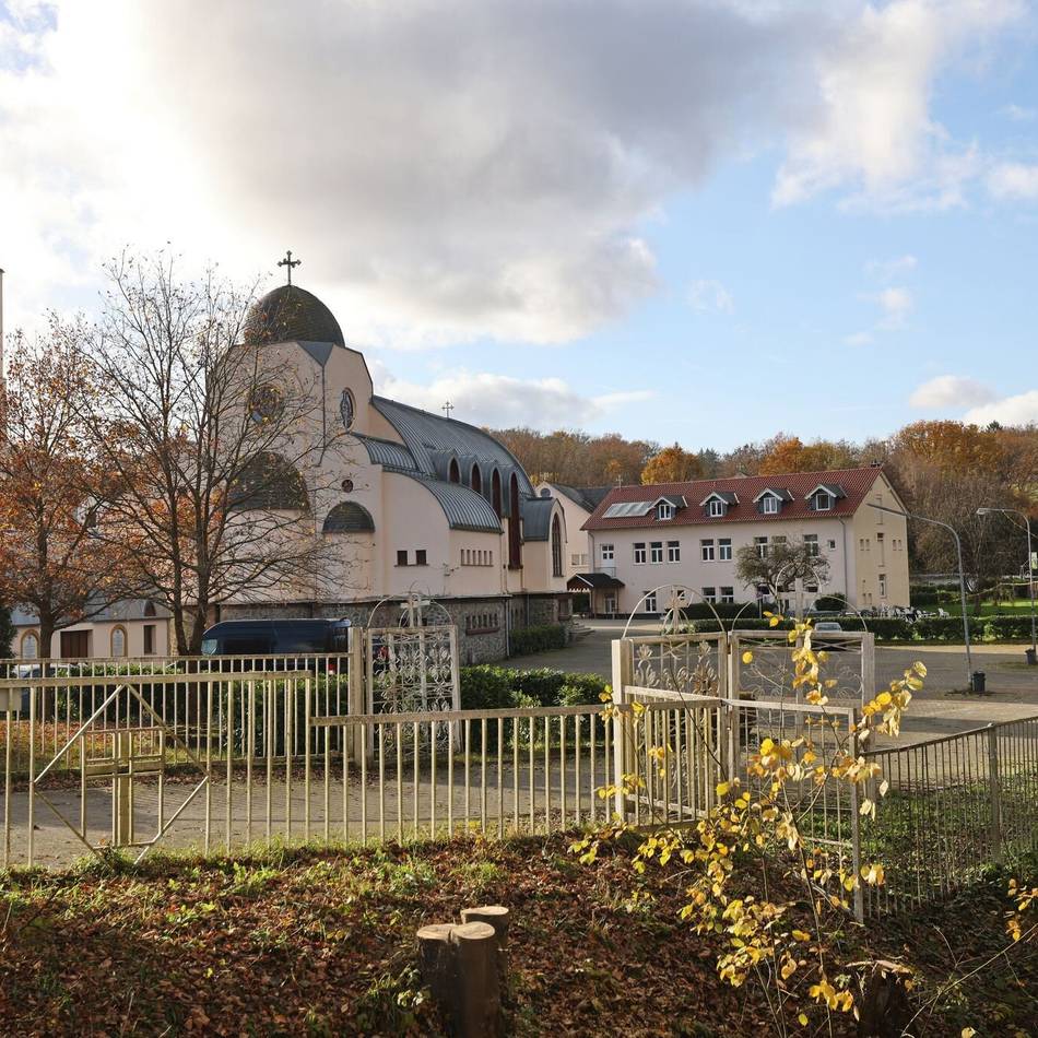 Nach Fund eines Säuglings vor Kloster: Was Behörden tun, wenn ein Findelkind entdeckt wird