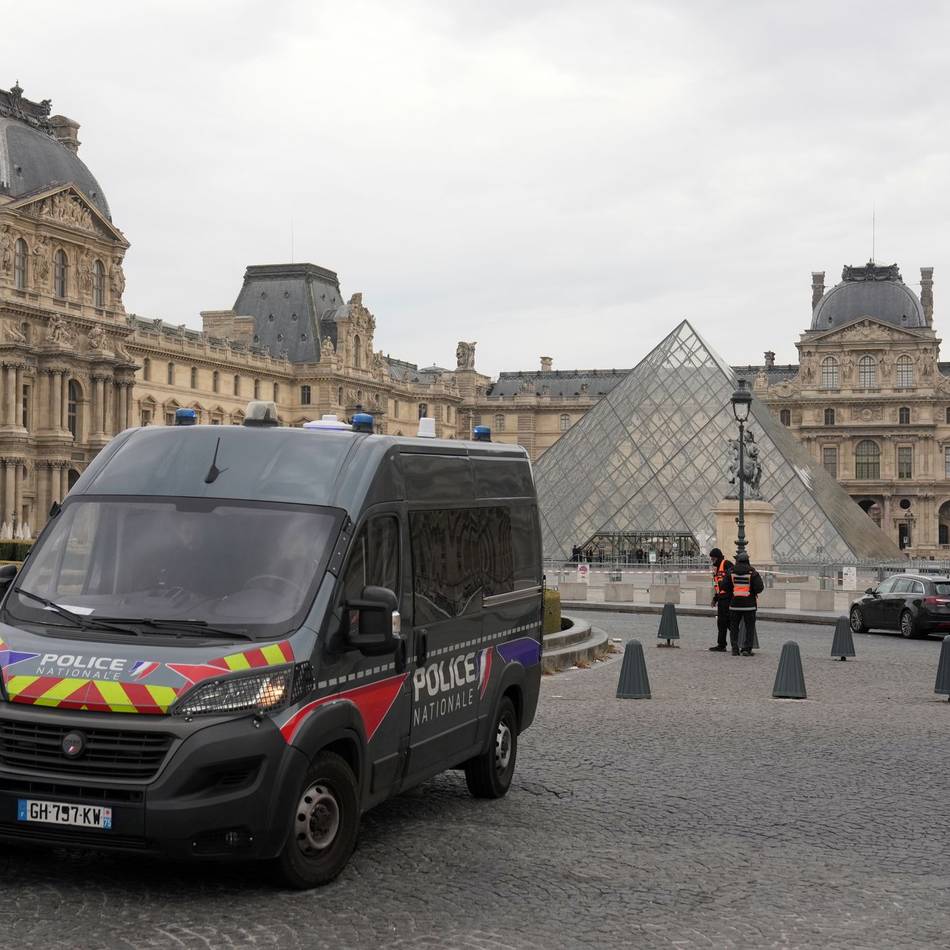 Kriminalität: Vier weitere Festnahmen nach Kunstraub im Louvre