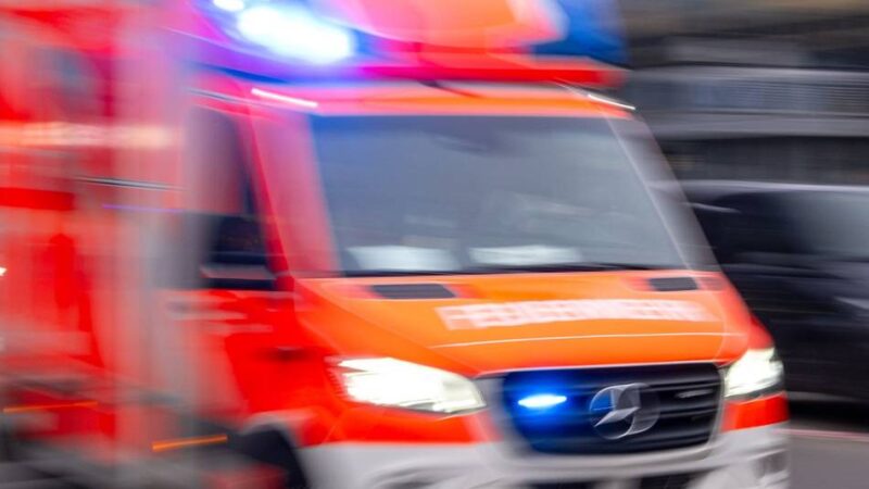 Unfall in Meerbusch: Fußgängerin in Büderich schwer verletzt