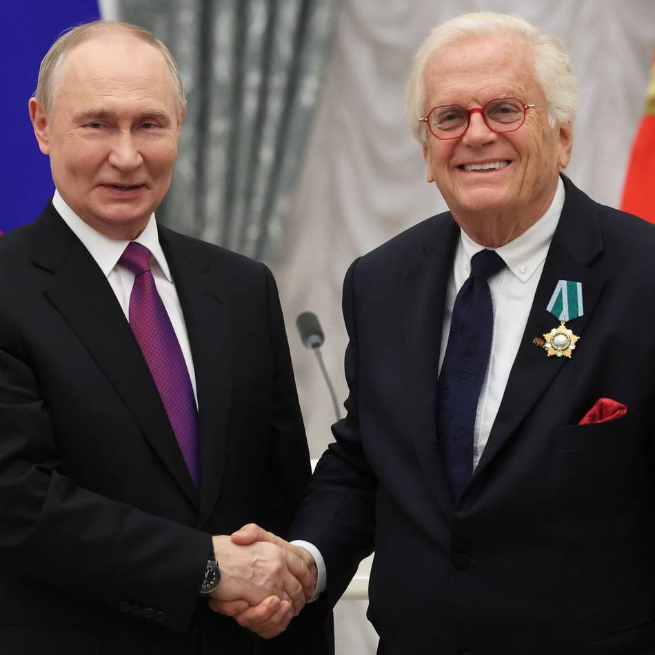 Russischer Nationalfeiertag: Pianist Justus Frantz erhält Freundschaftsorden von Putin