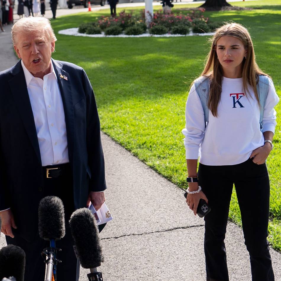 Vor erstem großen Turnier: Trump-Enkelin holt sich Golf-Tipps vom Opa und Tiger Woods