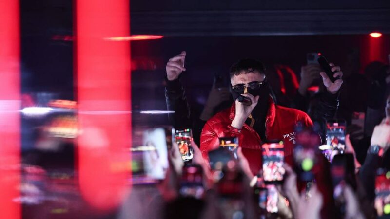 Clubkonzert: Rapper Haftbefehl legt Blitzauftritt in Gießen hin