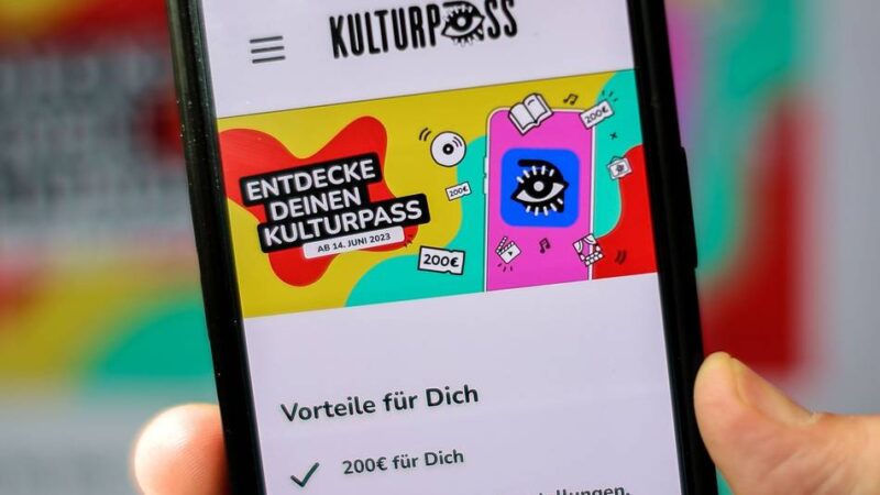 Bücher, Musik, Museen: Kulturpass endet: Junge Leute sollten schnell handeln
