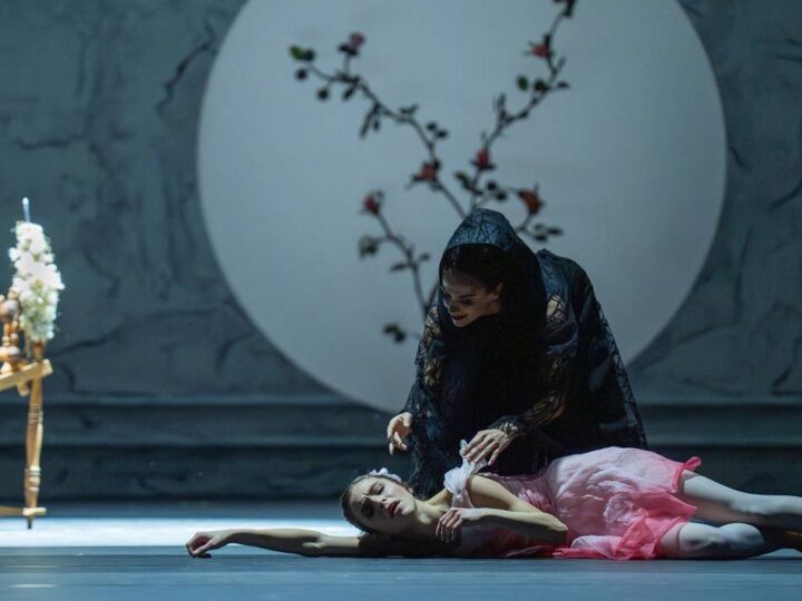 Premiere in der Rheinoper: Dornröschen erwacht ohne Kuss