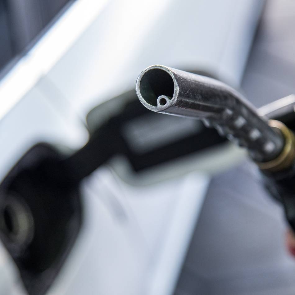 Bundesrat gegen Sprit-Schwankungen: Reibach durch Verwirrung an der Tanke