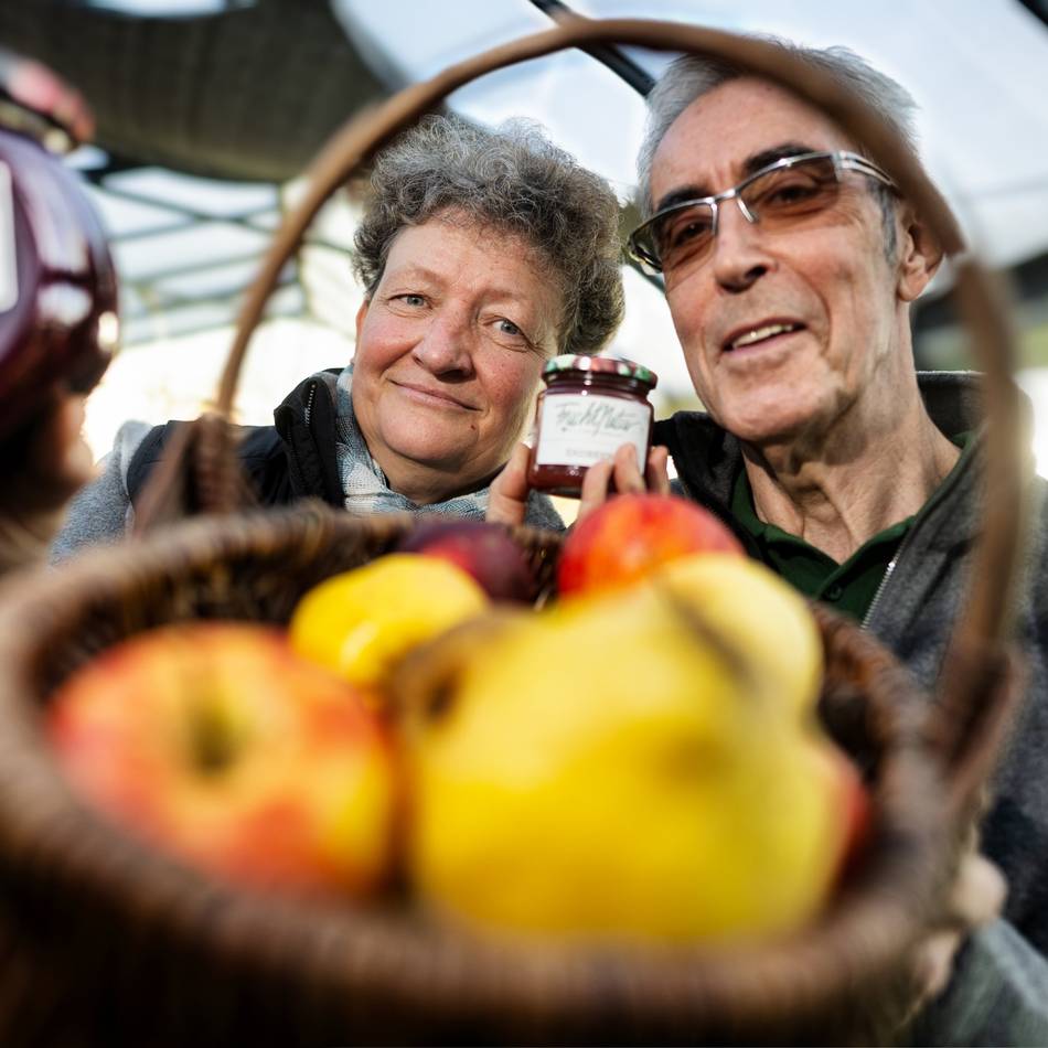 Ehepaar Hungenberg aus Langenfeld: Vom Fruchtaufstrich-Verkauf am Gartentor in den lokalen Einzelhandel