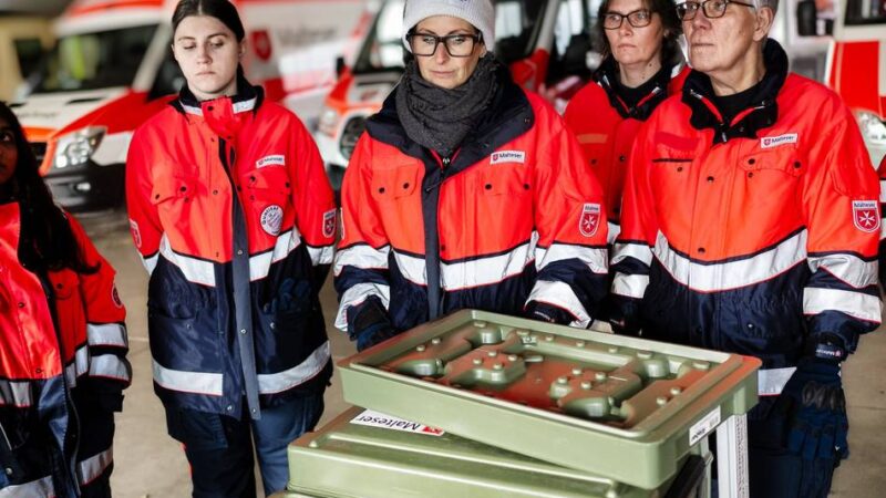 Katastrophenschutz in Langenfeld: Ein Anhänger, um 250 Menschen in Not zu versorgen