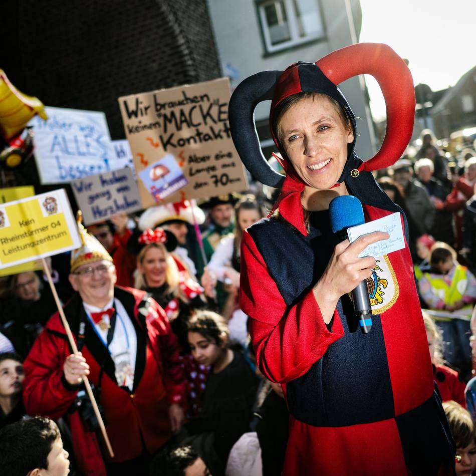 Sessionsauftakt in Monheim: Schelme finden Idee für Rheinstürmer-Campus bekloppt