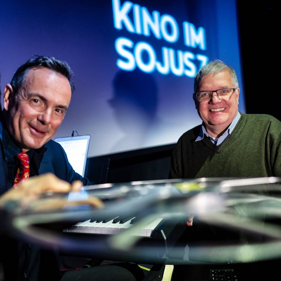 Halloweenvorstellung Nosferatu: Kino-Reihe mit Live-Musik im Sojus 7 zieht Publikum an