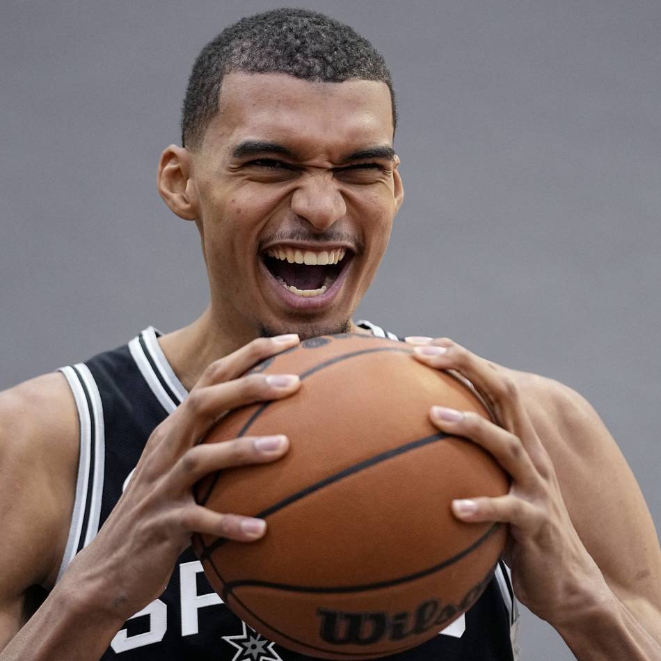 Kung-Fu, Schach und viele Bücher: Wie das „Alien“ Victor Wembanyama die NBA erobert