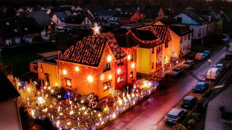In Langenfeld: Ab 15. November wird das Weihnachtshaus in Wiescheid wieder leuchten