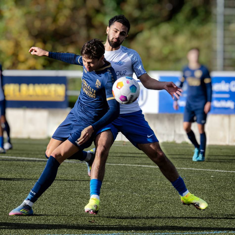 Heimsieg gegen Meerbusch: Die Sportfreunde klettern Stück für Stück nach oben