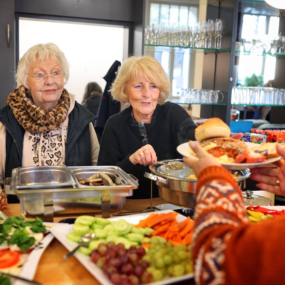 Wohlfühlmorgen der Malteser in Hilden: „Es gibt viel Bedürftigkeit, die man nicht so sieht“