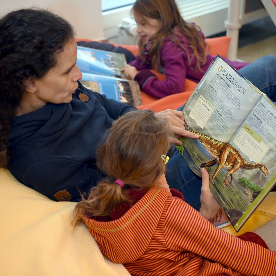 Bundesweiter Vorlesetag in Meerbusch: Mit diesen Tipps wird Vorlesen für Kinder zum Erlebnis