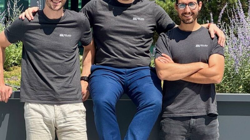 Skleo Health aus Düsseldorf: Start-up wird verklagt wegen Augenscreening in dm-Drogeriemärkten