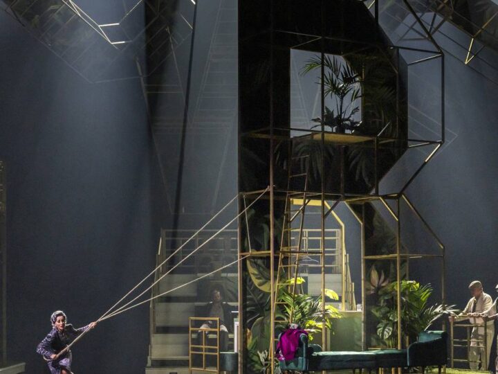 Oper „Giulio Cesare in Egitto“ in Duisburg: Ist Herrschen männlich und Verführung weiblich?