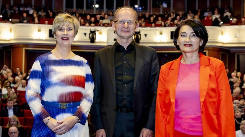 Großer Info-Abend in Düsseldorf: Sechs Jahre Bauzeit für die neue Oper?