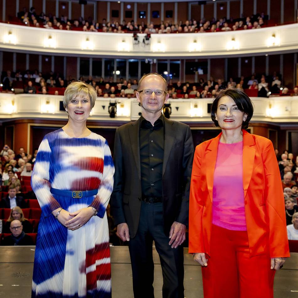 Großer Info-Abend in Düsseldorf: Sechs Jahre Bauzeit für die neue Oper?