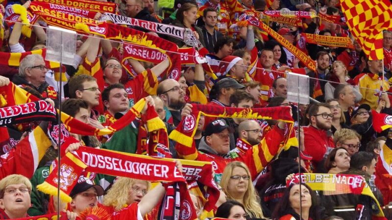 Zum 90. Geburtstag des Eishockeyklubs: Schicken Sie uns Ihren ganz persönlichen DEG-Moment