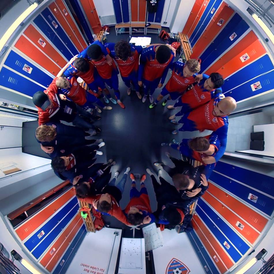 Beim Sieg gegen Schonnebeck: Reportage bietet Einblicke in die KFC-Kabine