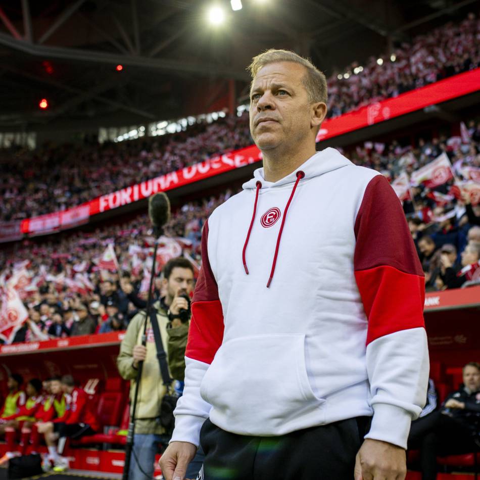 Fast die Hälfte aller Fortuna-Spieler nicht einsatzfähig: Anfang über Personaldrama – „Müssen uns hinsetzen und darüber sprechen“