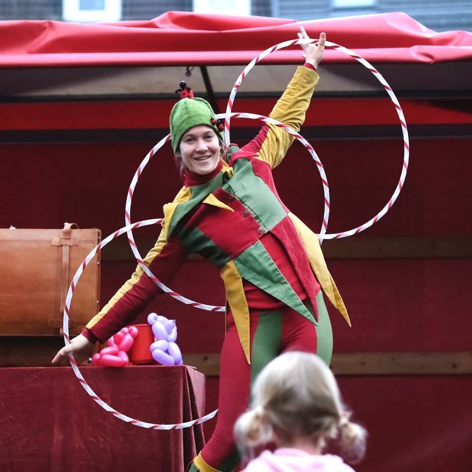 Heiligenhaus: Martinsmarkt zieht Gäste magisch an