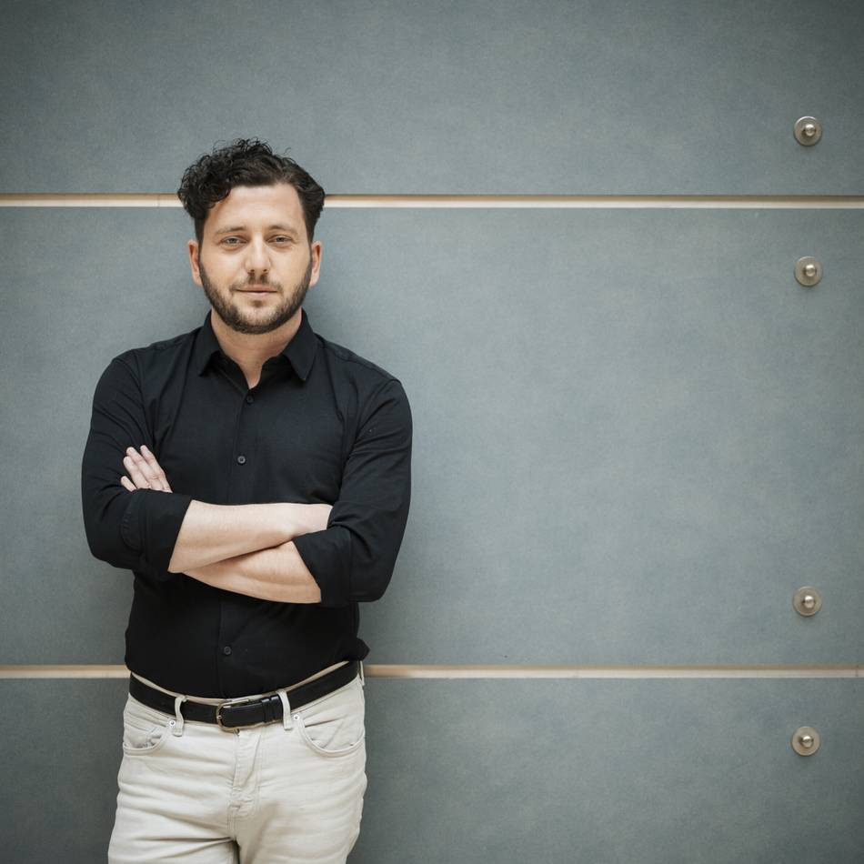 Grünen-Vorsitzender Felix Banaszak im Gespräch: „Wir Grüne müssen sehen, in welcher Not viele Menschen gerade stecken“