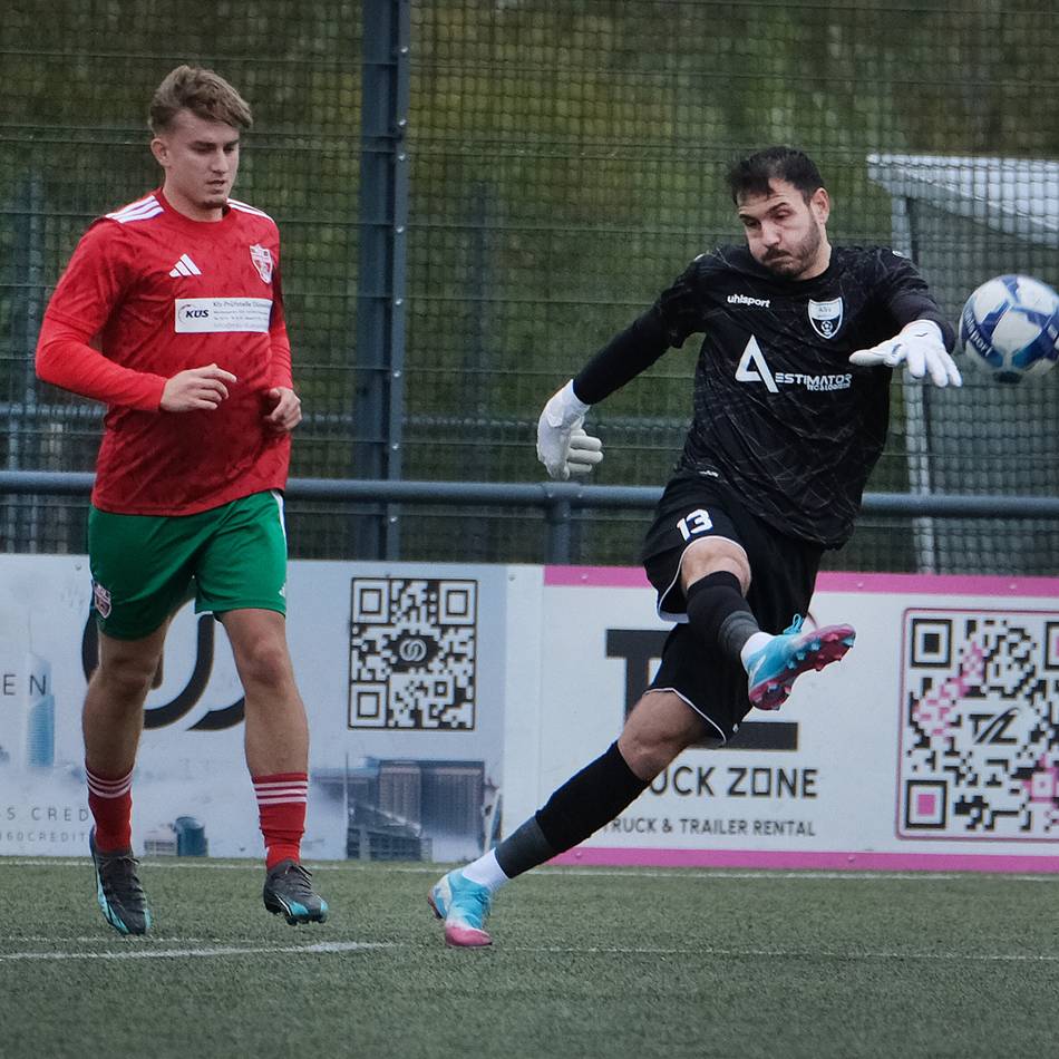 Richtungsweisende Begegnung: ASV Mettmann hofft im Flutlicht-Duell auf drei Punkte