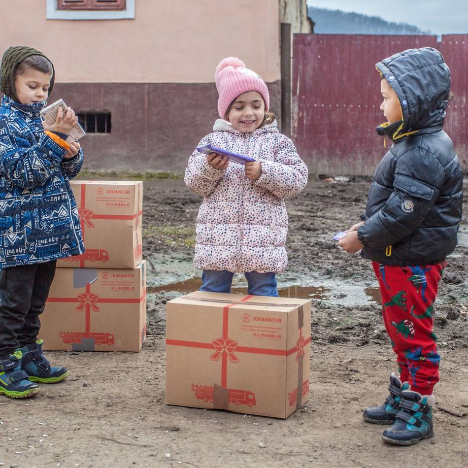 Aktion in Breitscheid: Johanniter: Mit Paketen ein Zeichen setzen