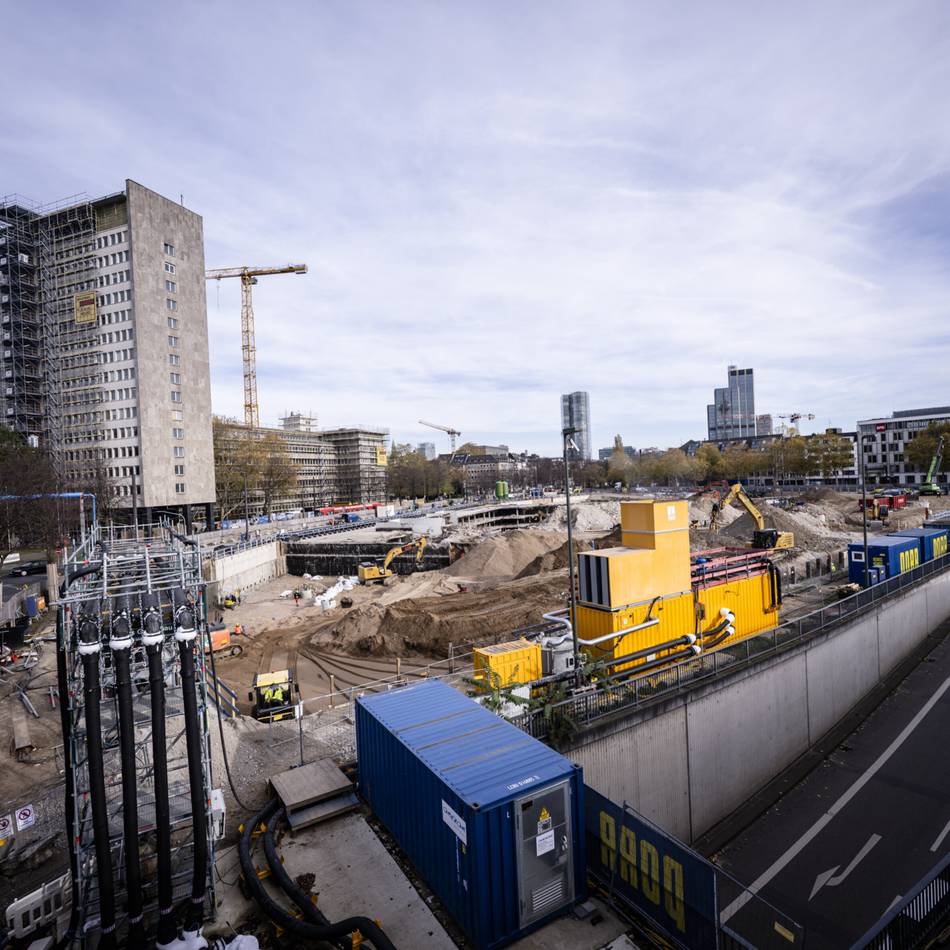Zwei Türme neben der Carlstadt in Düsseldorf: 2030 soll das Hochhaus für die NRW-Bank stehen