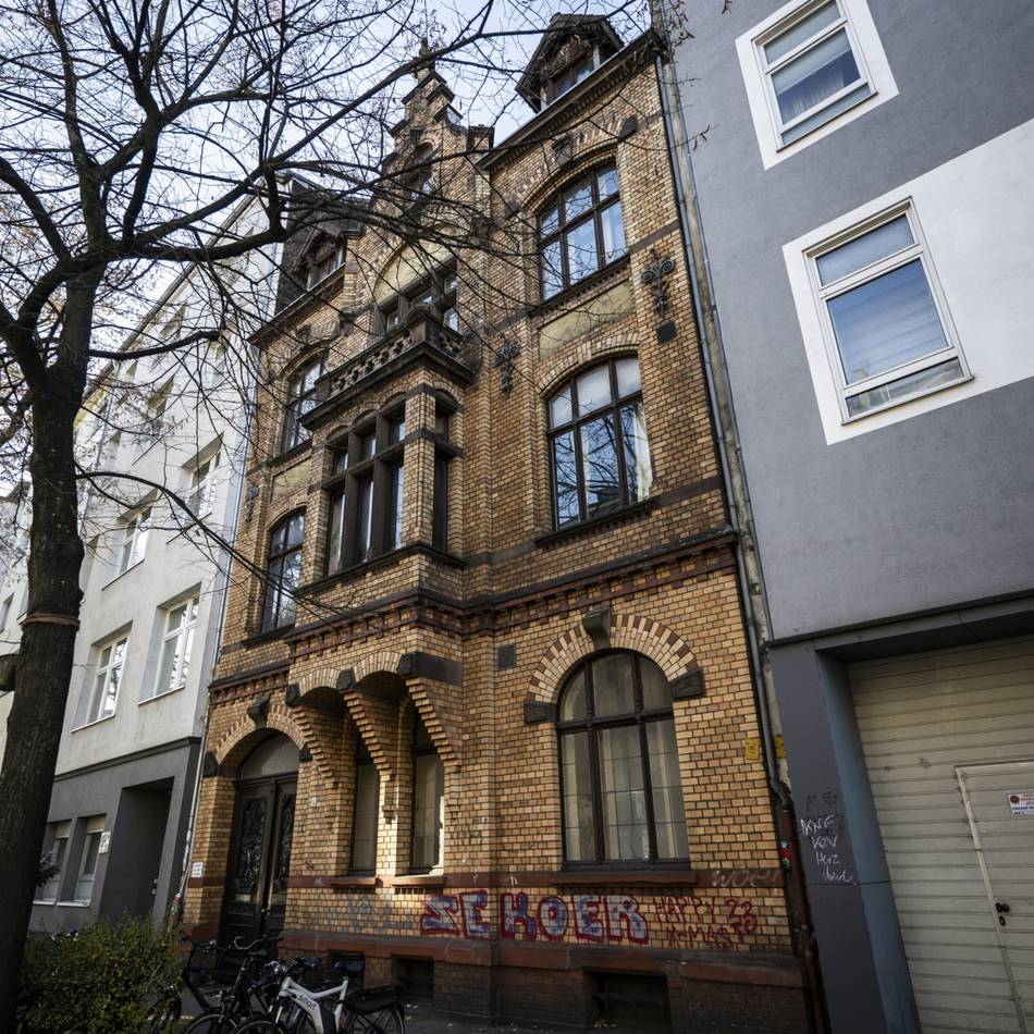 Eigentümer sitzt an der Königsallee: 130 Jahre altes Haus in Düsseldorf wird zwangsversteigert