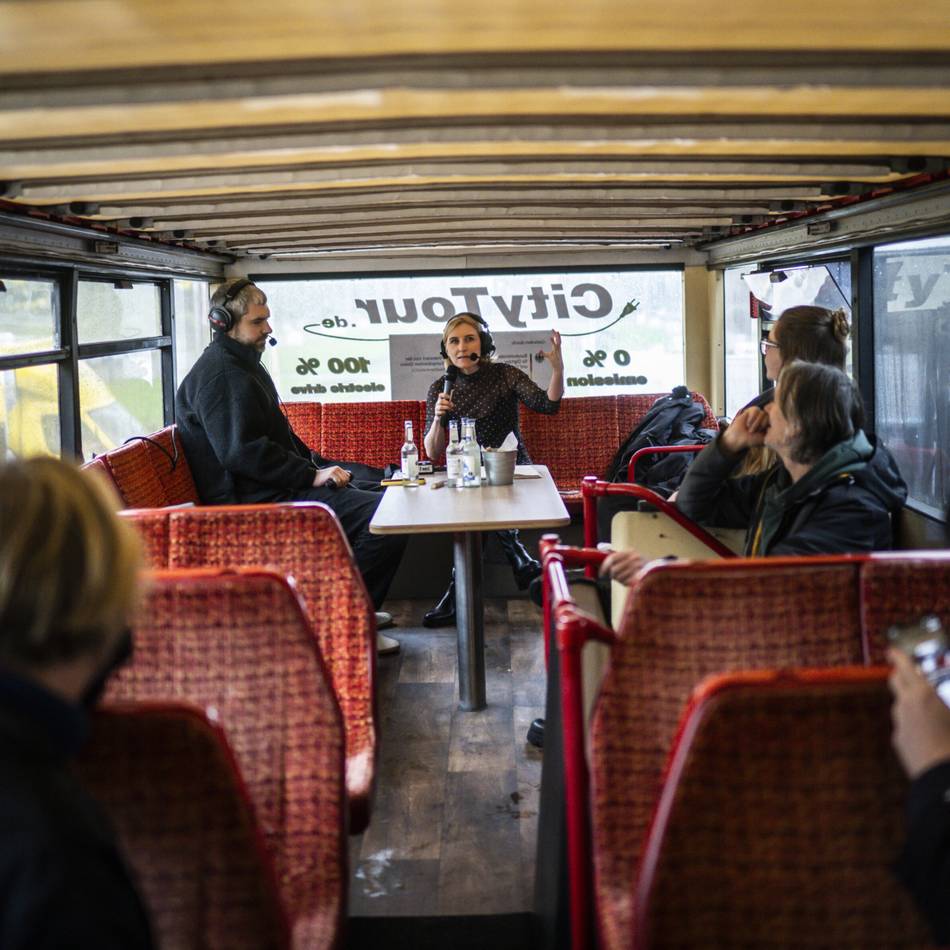 Liveaufzeichnung des Rheinpegel-Podcasts: Wie viel KI vertragen Kunst und Musik?