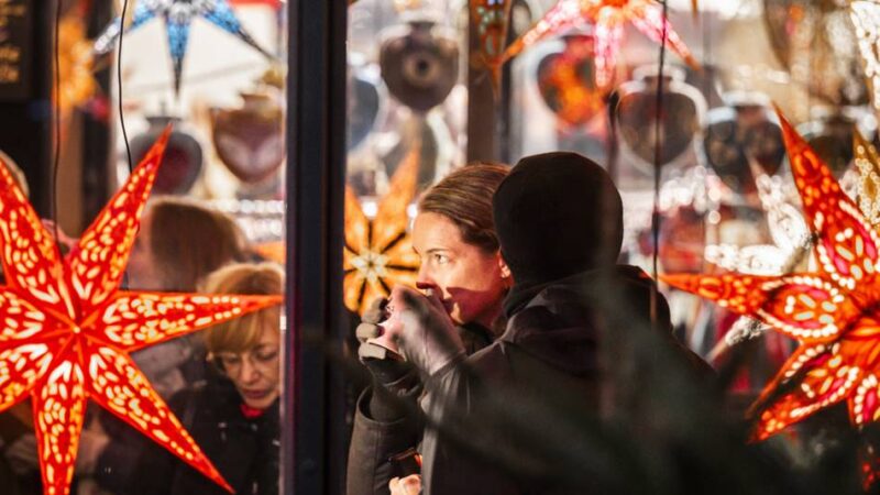 Jetzt abstimmen!: Wir suchen den beliebtesten Glühweinstand auf dem Düsseldorfer Weihnachtsmarkt