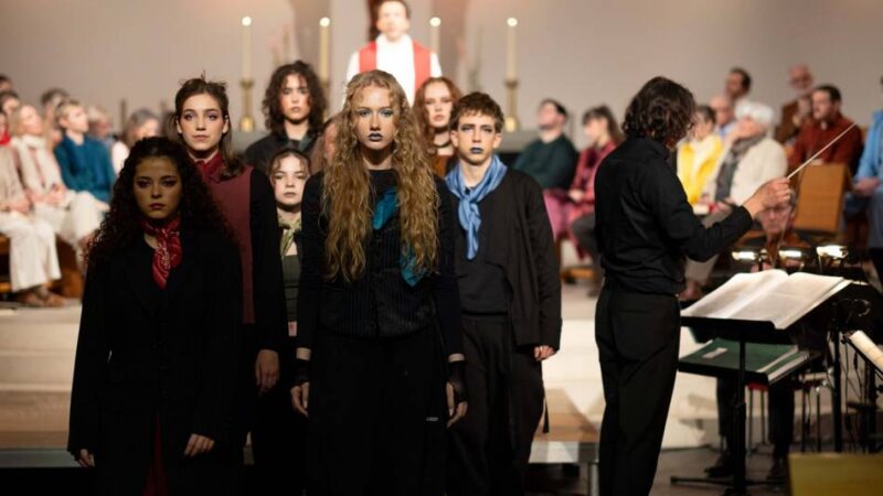 Bernsteins „Mass“ in der Johanneskirche: Einfache und ergreifende Lieder zum Lobpreis Gottes