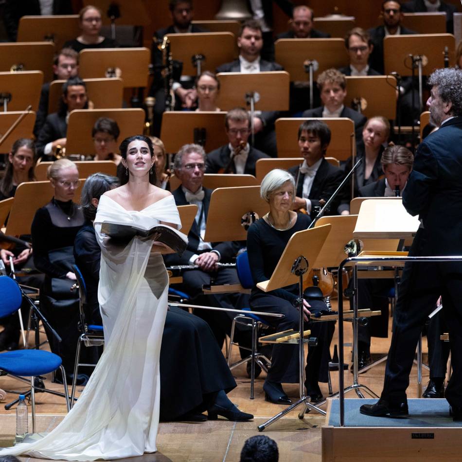 Brittens „War Requiem“ in der Tonhalle: Mitreißende Friedensbitte