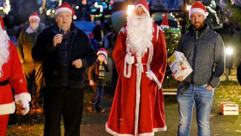 Weihnachtliche Tradition: Landwirte lassen Ratingen erstrahlen