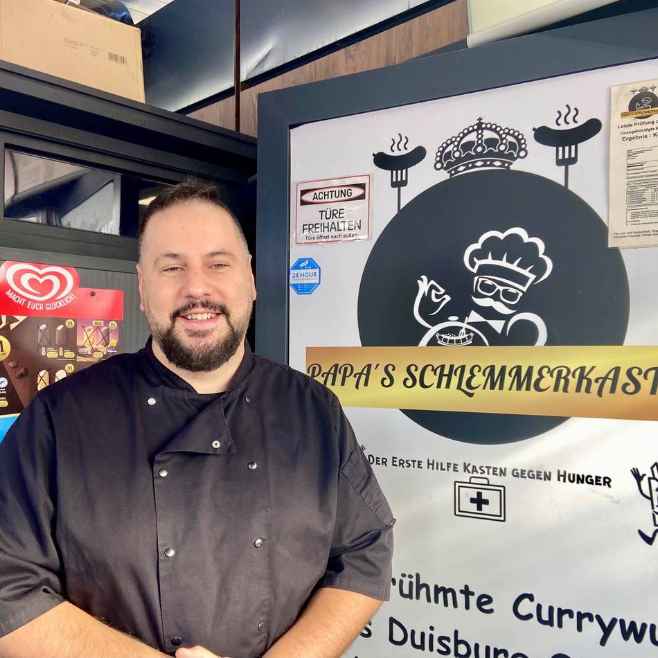 Kult-Pommesbude in Duisburg: In „Papa’s Schlemmerkasten“ schmeckt die Currywurst nach Weihnachten