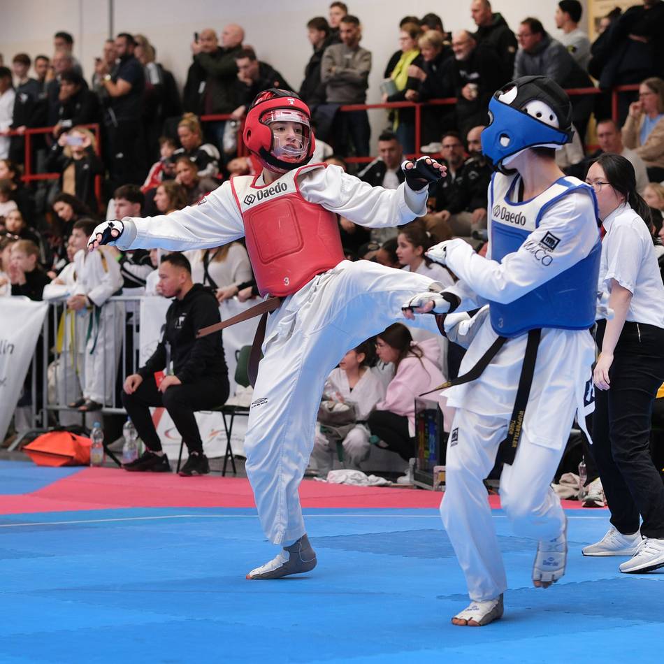NRW Open in Hochdahl: Gold und Bronze für Erkrather Taekwondo-Kämpfer
