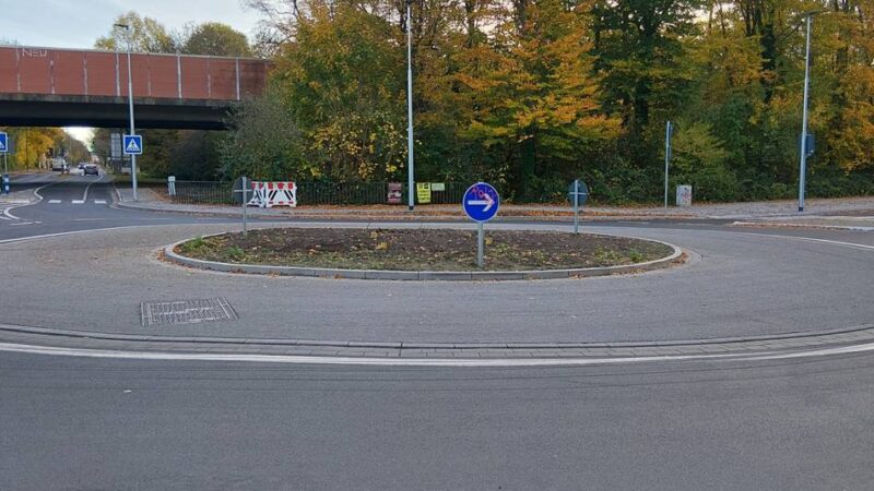 Straßenbaumaßnahme in Düsseldorf-Benrath: Umbau der Hildener Straße ist so gut wie fertig