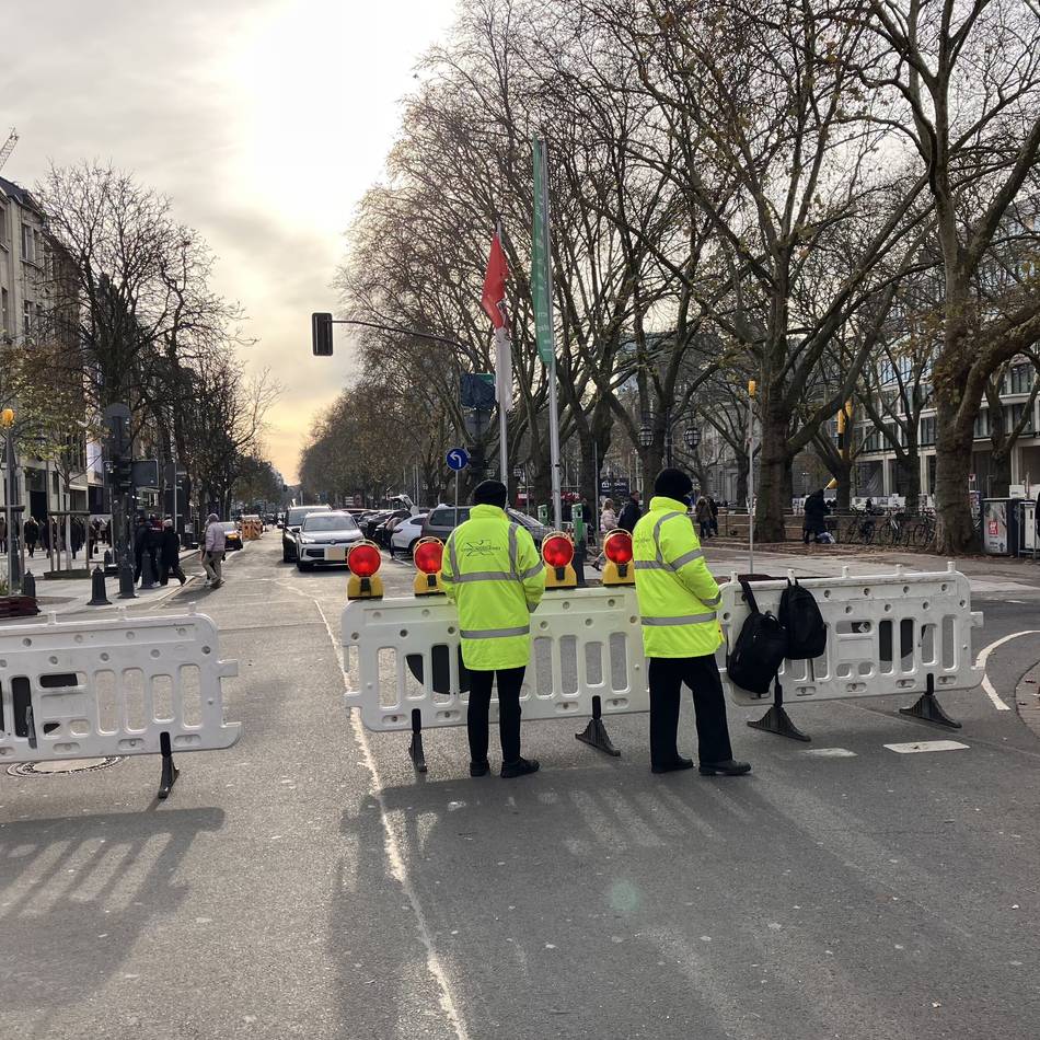 Start in die Adventszeit in Düsseldorf: Verkehrskonzept offenbart noch Lücken – doch das große Chaos blieb aus
