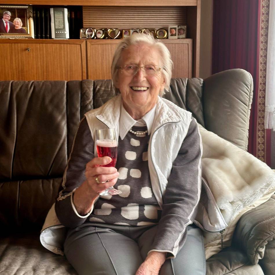 Meerbuscherin feiert 100. Geburtstag: „Ich habe ein zufriedenes, gutes Leben gehabt“