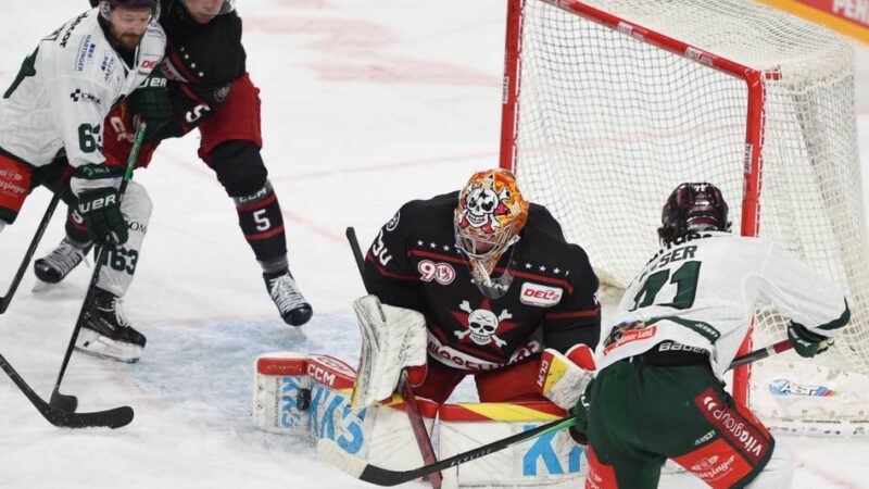 Liveblog zur Düsseldorfer EG: Letztes Drittel läuft – DEG liegt im Jubiläumsspiel hinten