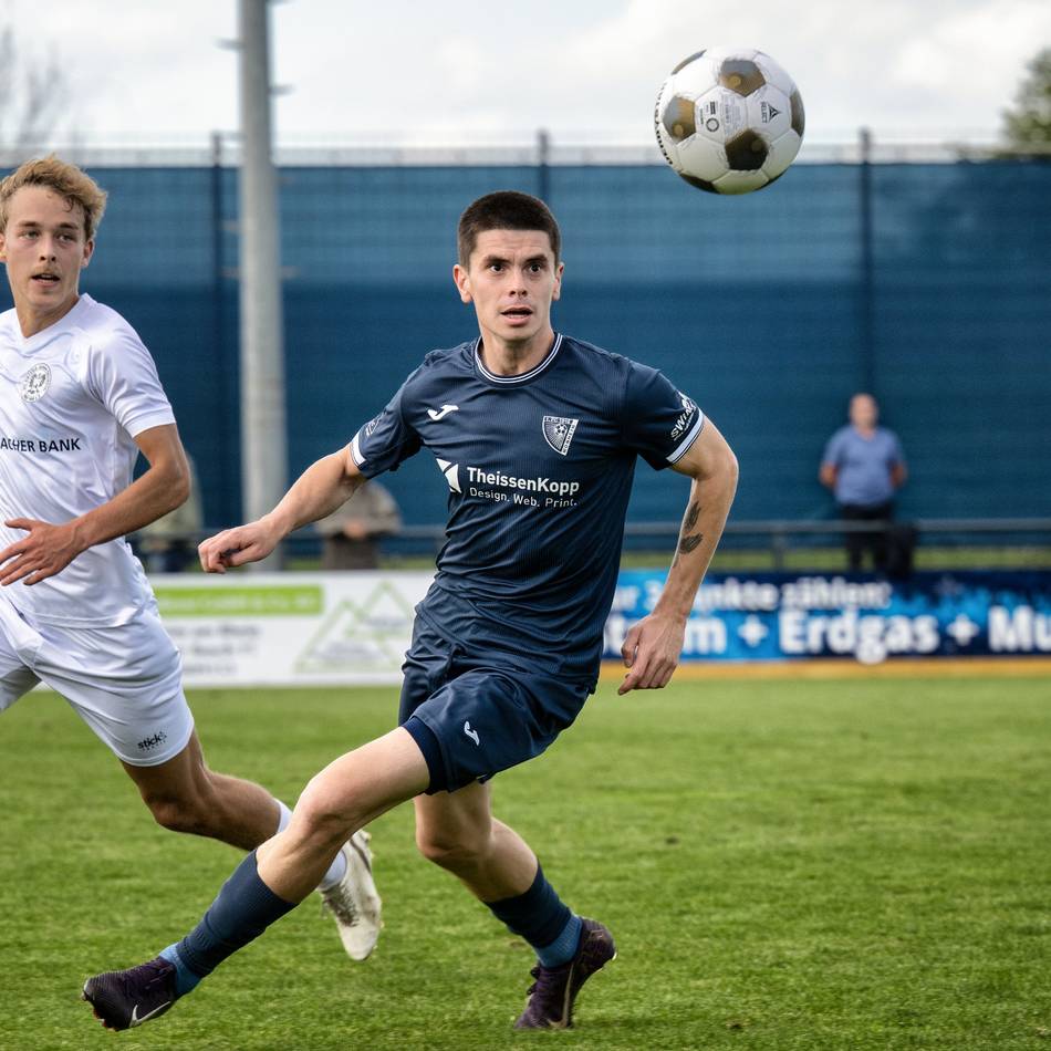 Sechste Vertragsverlängerung: 1. FC Monheim bindet den nächsten Spieler an sich