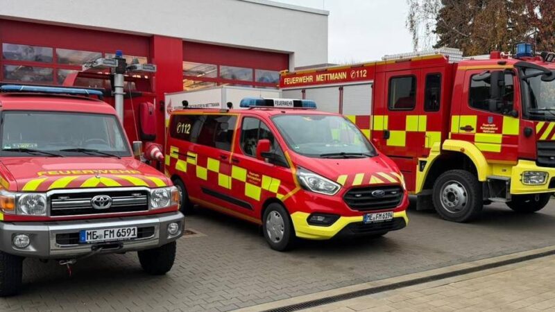 Abschluss in Mettmann: Feuerwehrgerätehaus Obschwarzbach offiziell eingeweiht